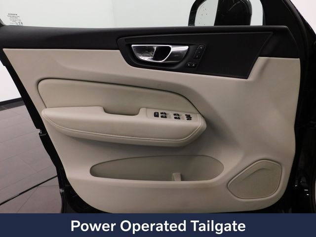 Used 2023 Volvo XC60 B5 Plus w/ Protection Package Premier image 14