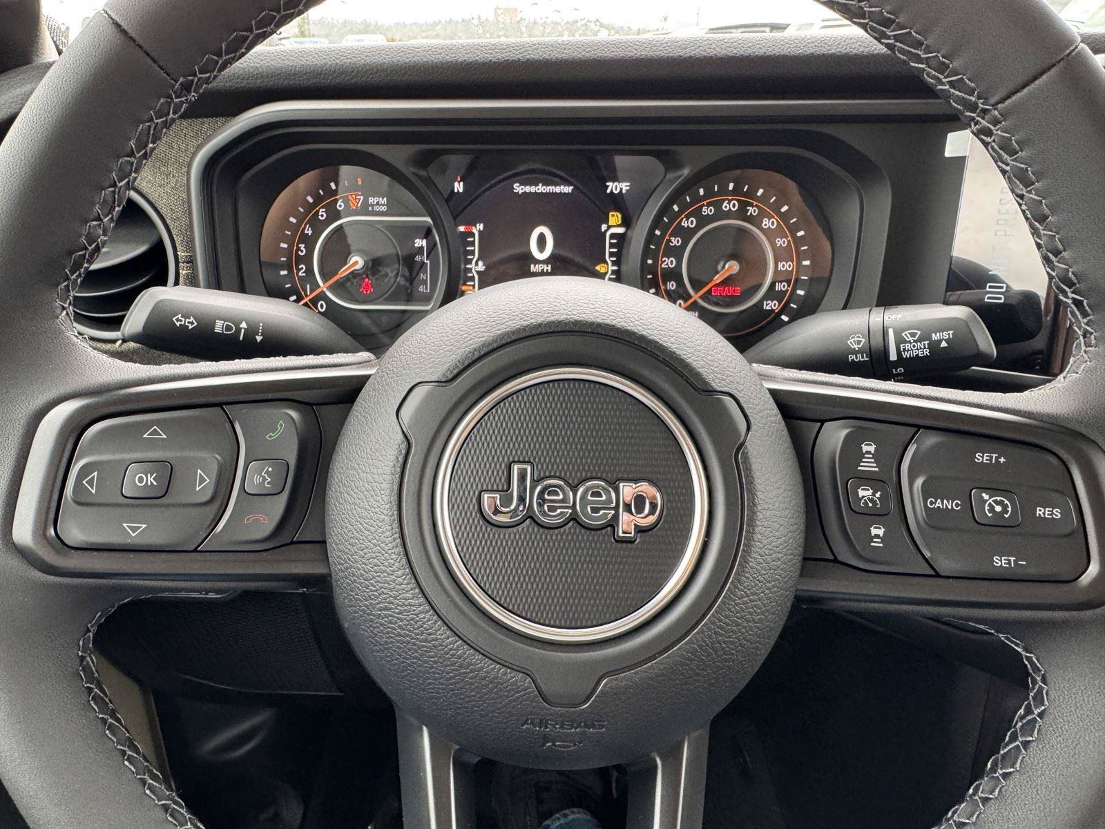 New 2026 Jeep Gladiator Willys AWD/4WD image 23