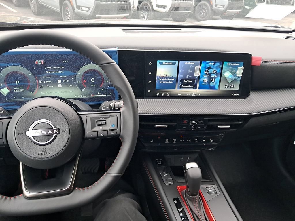 New 2026 Nissan Kicks SR w/ Cold Weather Package image 13