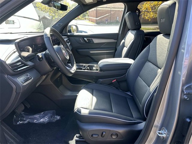 New 2026 Buick Enclave Sport Touring w/ Power Package image 9