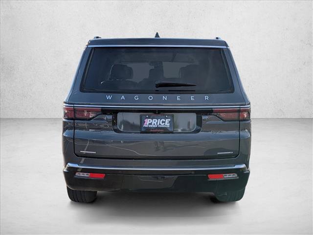 Used 2023 Jeep Wagoneer Series III w/ Preferred Equipment Group AWD/4WD image 8