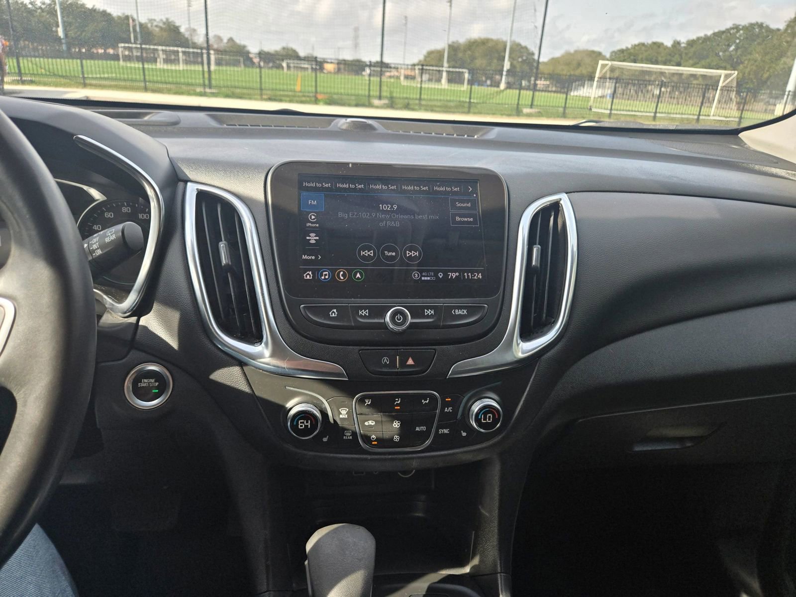 Used 2022 Chevrolet Equinox LT FWD image 13