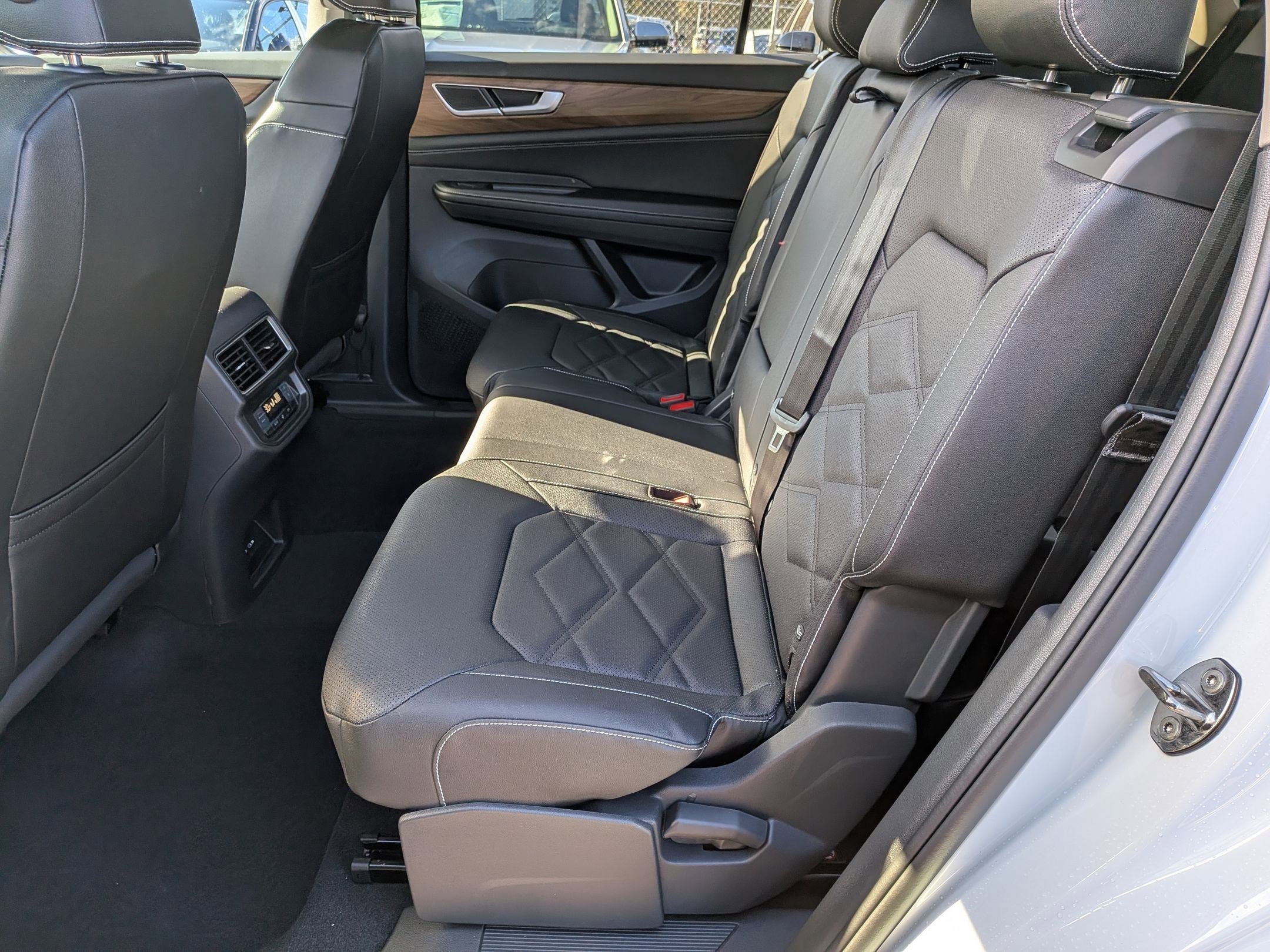 New 2026 Volkswagen Atlas SE AWD/4WD image 28