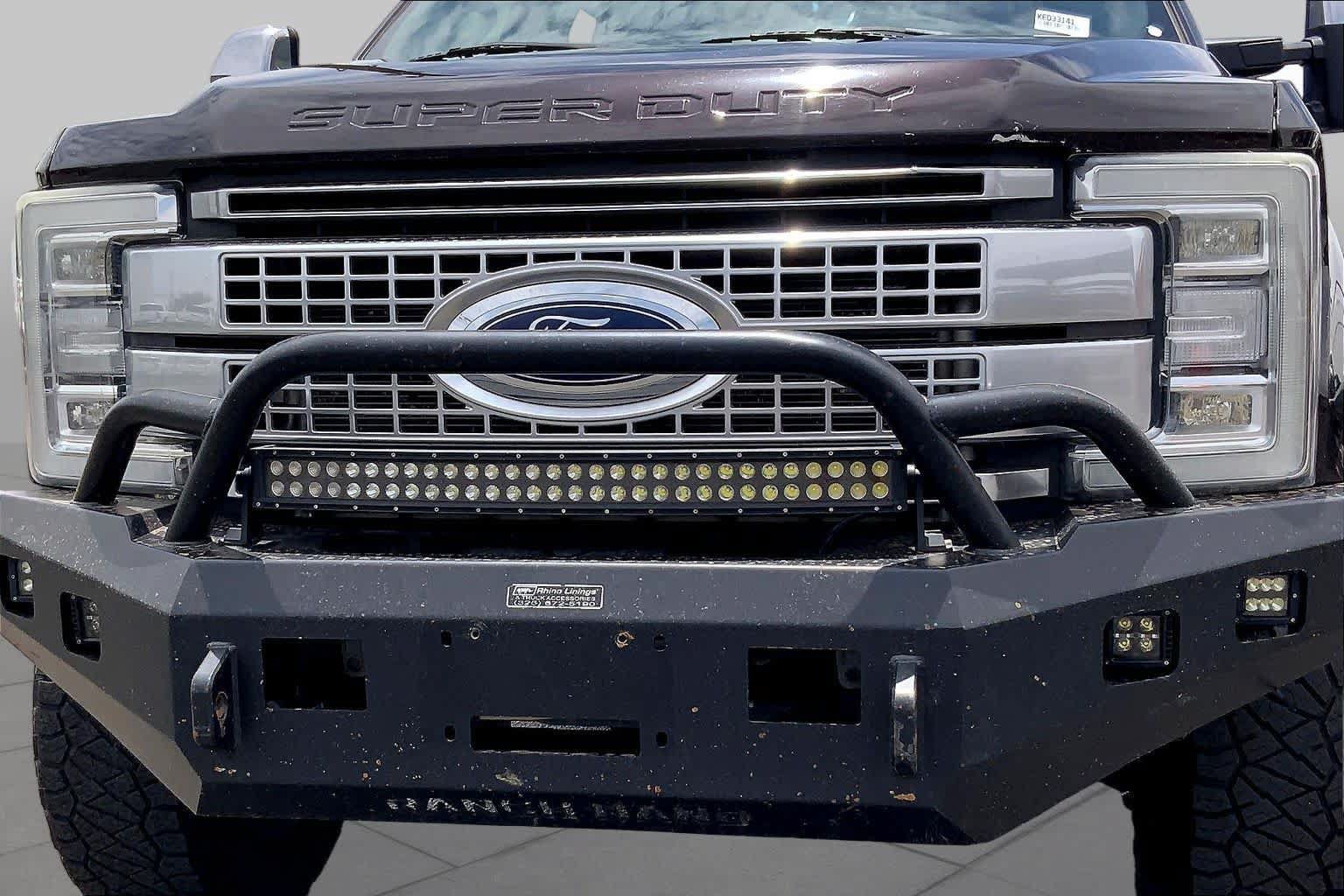 Used 2019 Ford F250 Platinum w/ Snow Plow Prep Package AWD/4WD image 30