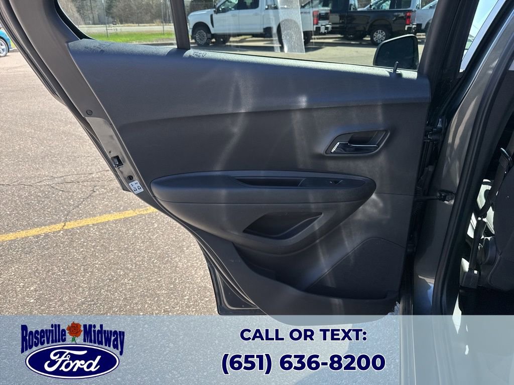 Used 2020 Chevrolet Trax LS w/ Tint and Cruise Package FWD image 30