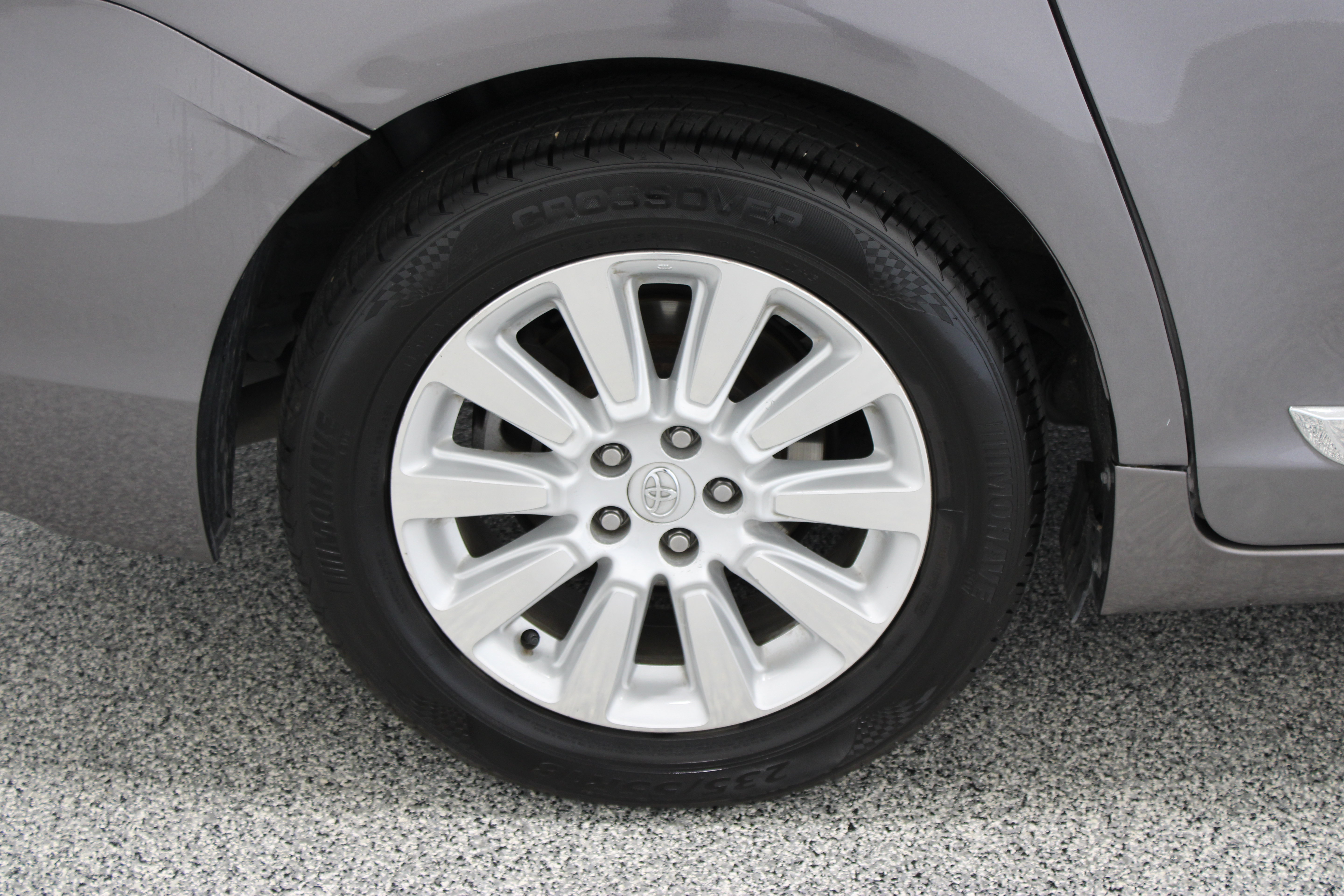 Used 2015 Toyota Sienna XLE AWD/4WD image 6