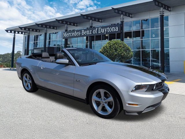 Used 2012 Ford Mustang GT Premium w/ Comfort Pkg RWD image 2