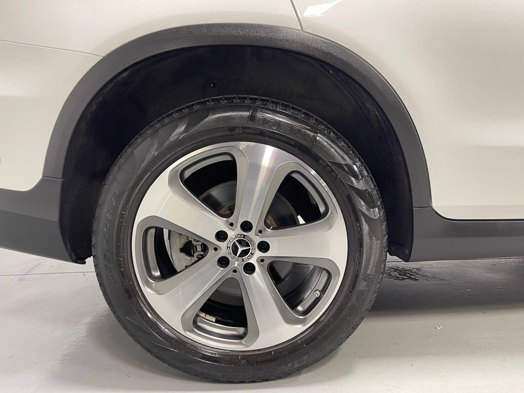 Used 2022 Mercedes-Benz GLC 300 4MATIC image 15