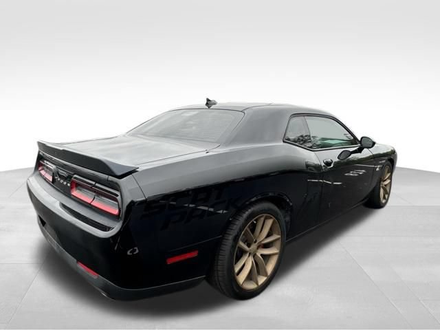 Used 2016 Dodge Challenger R/T Scat Pack w/ Leather Interior Group RWD image 7
