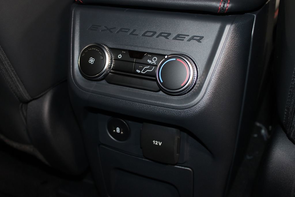 New 2026 Ford Explorer ST-Line AWD/4WD image 35