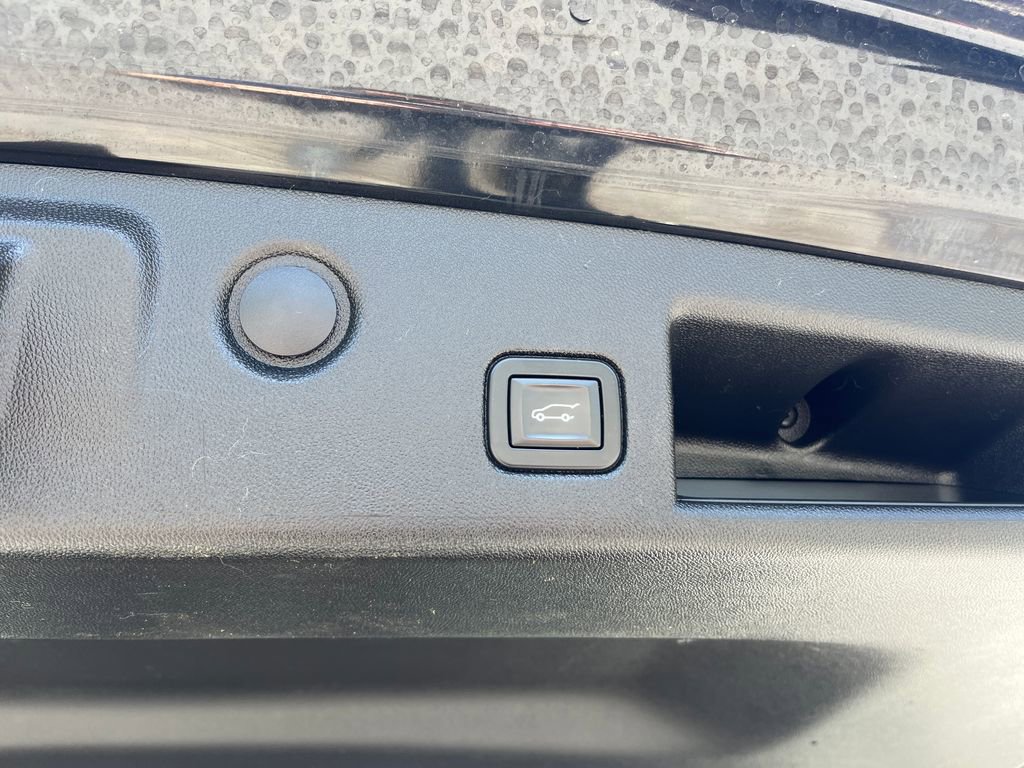 Used 2019 Chevrolet Equinox LT AWD/4WD image 34