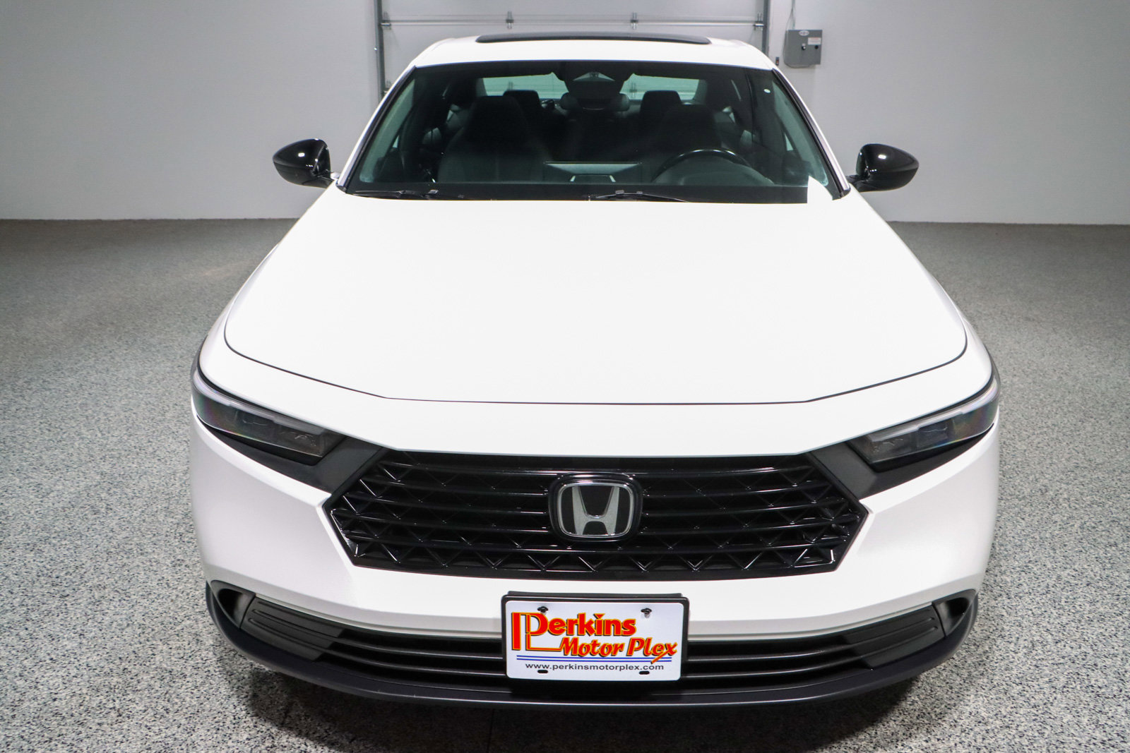 Used 2024 Honda Accord Sport image 4