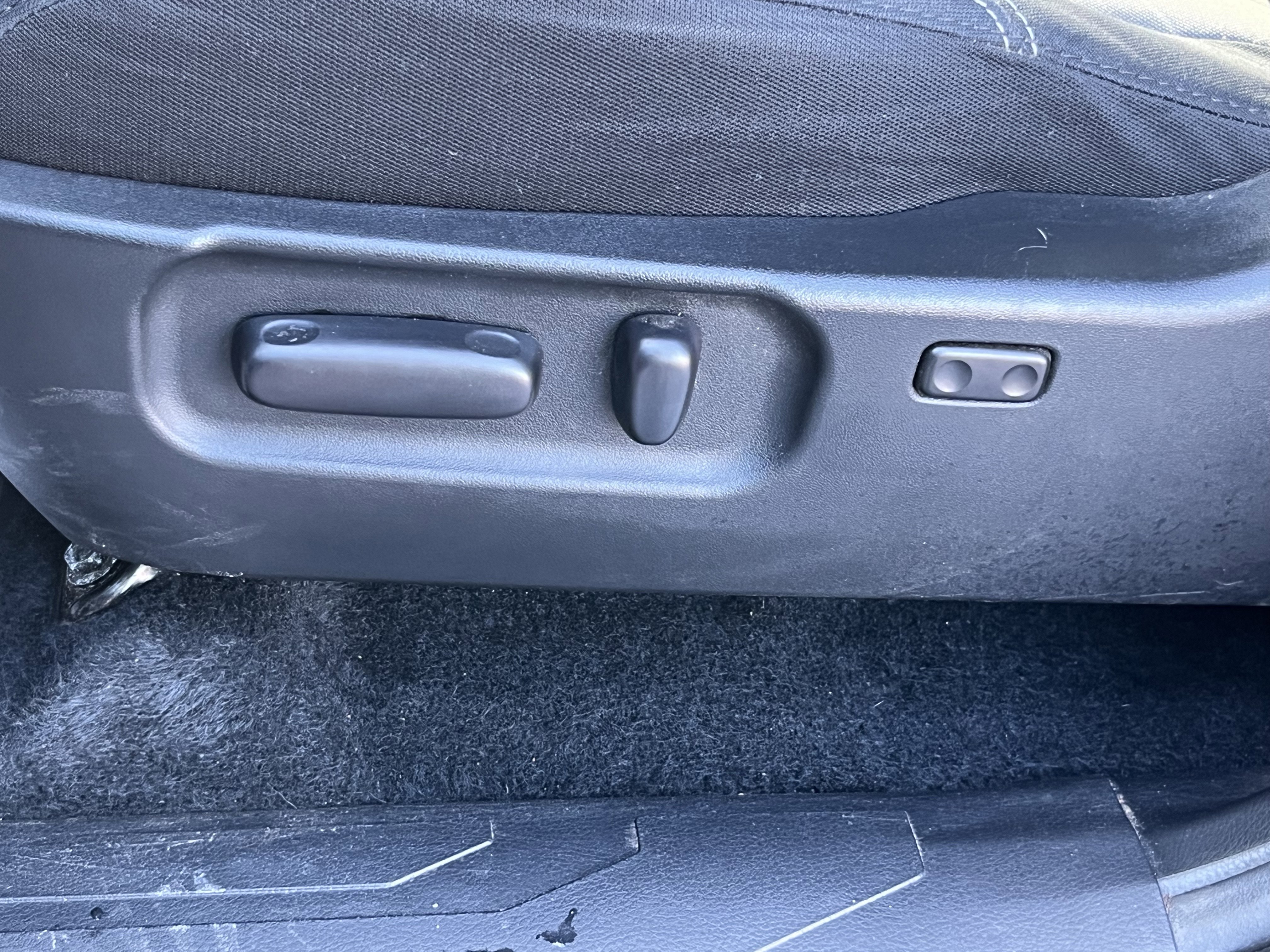 Used 2023 Toyota Tacoma TRD Sport image 14