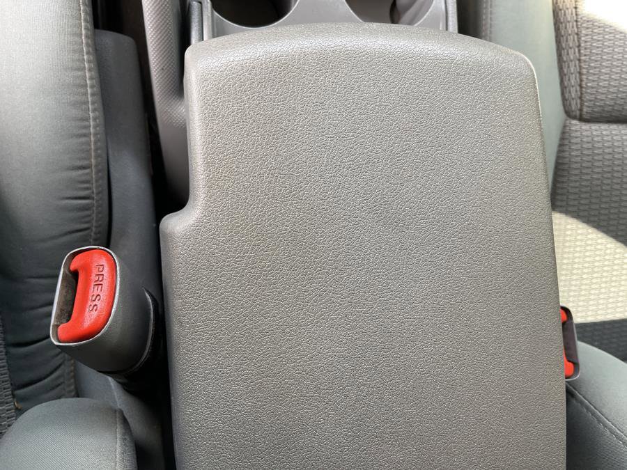 Used 2007 Jeep Commander Sport image 30