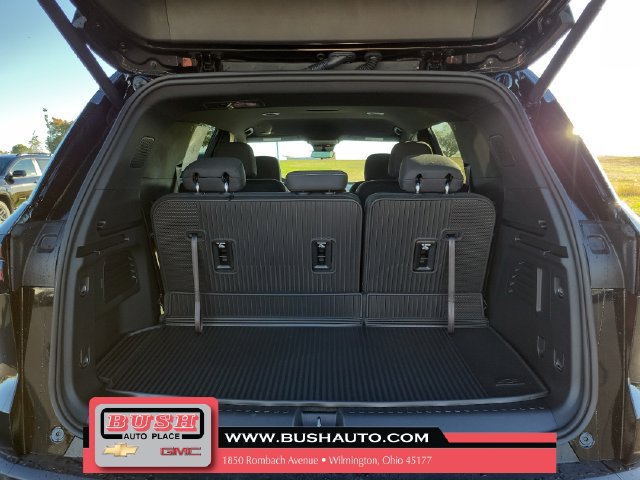 New 2027 Chevrolet Traverse LT w/ Driver Confidence Package FWD image 8