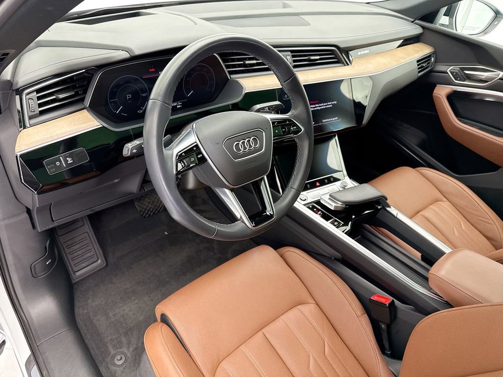 Certified 2024 Audi Q8 e-tron Prestige w/ Prestige Package AWD/4WD image 9