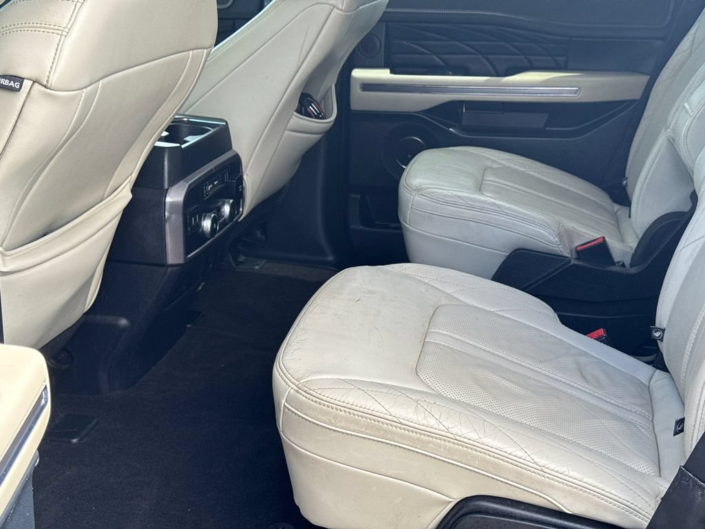 Used 2019 Ford Expedition Platinum AWD/4WD image 21