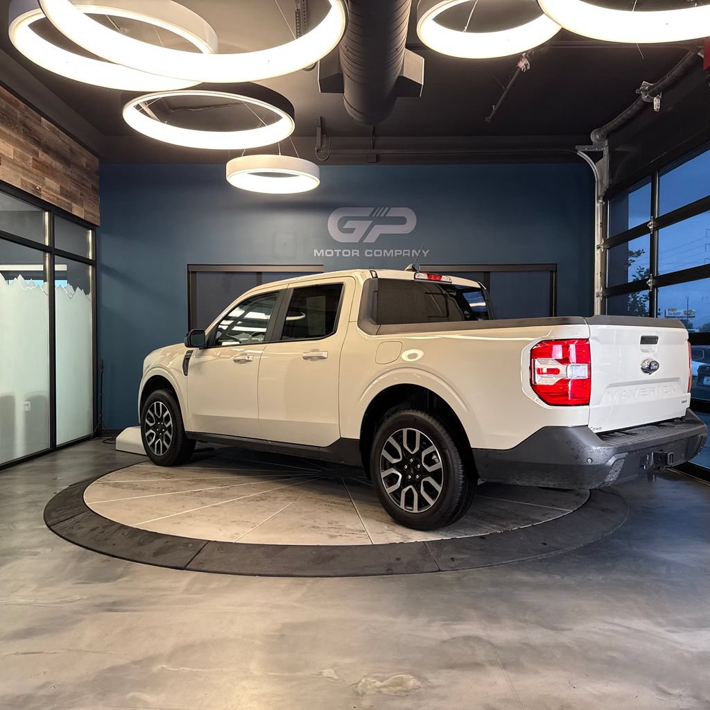 Used 2024 Ford Maverick Lariat AWD/4WD image 5