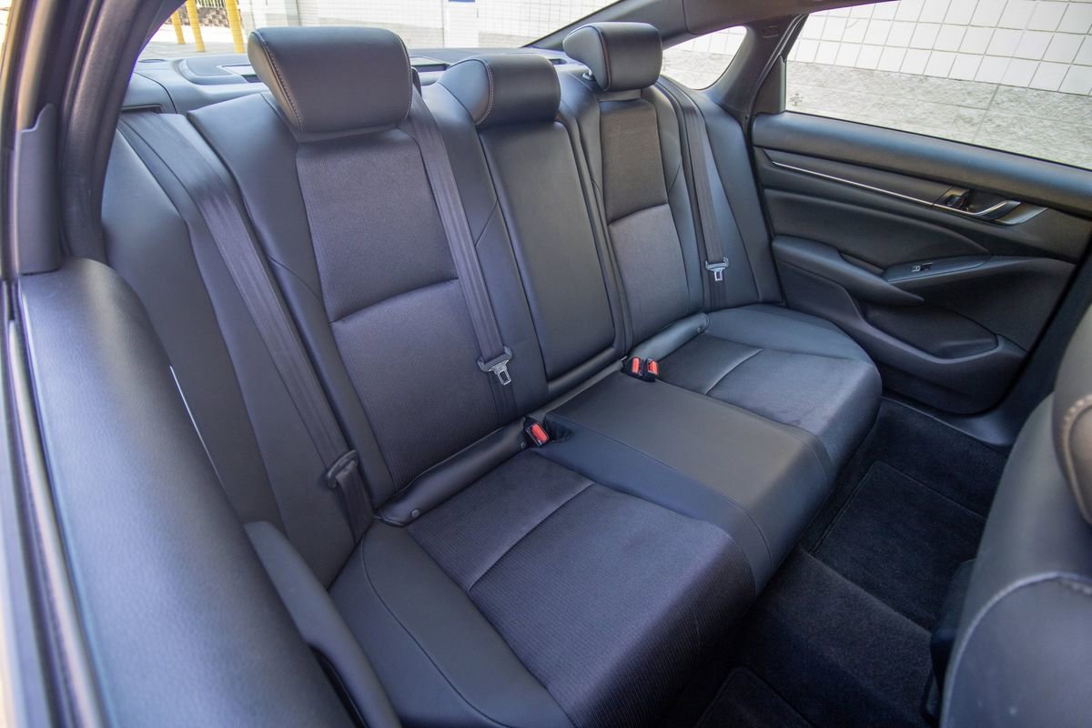 Used 2020 Honda Accord Sport image 19