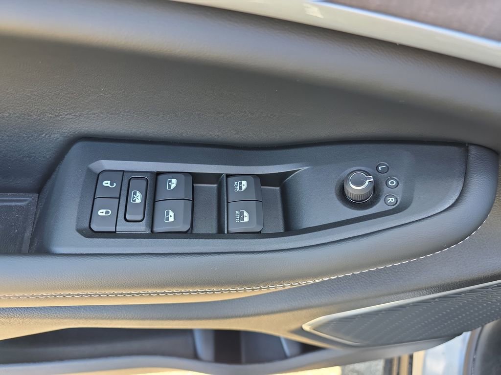 New 2026 Jeep Grand Cherokee Limited image 27