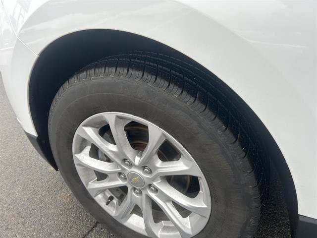 Certified 2019 Chevrolet Equinox LT w/ Sun & Navigation Package image 12