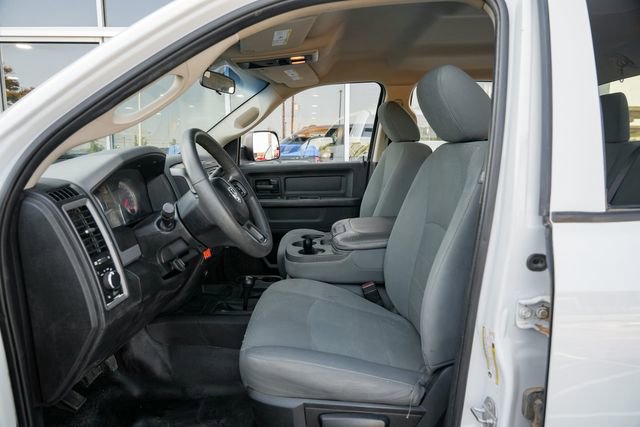 Used 2018 RAM 2500 Tradesman w/ Chrome Appearance Group AWD/4WD image 22