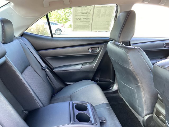 Used 2018 Toyota Corolla SE image 21