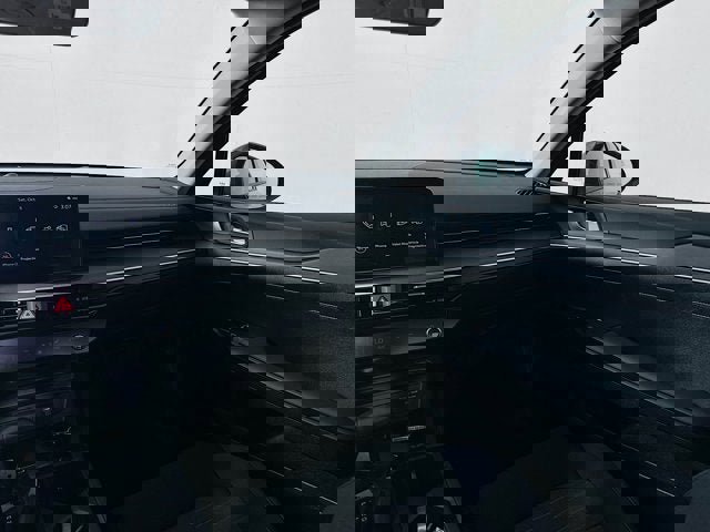 New 2025 Kia K5 LXS image 24