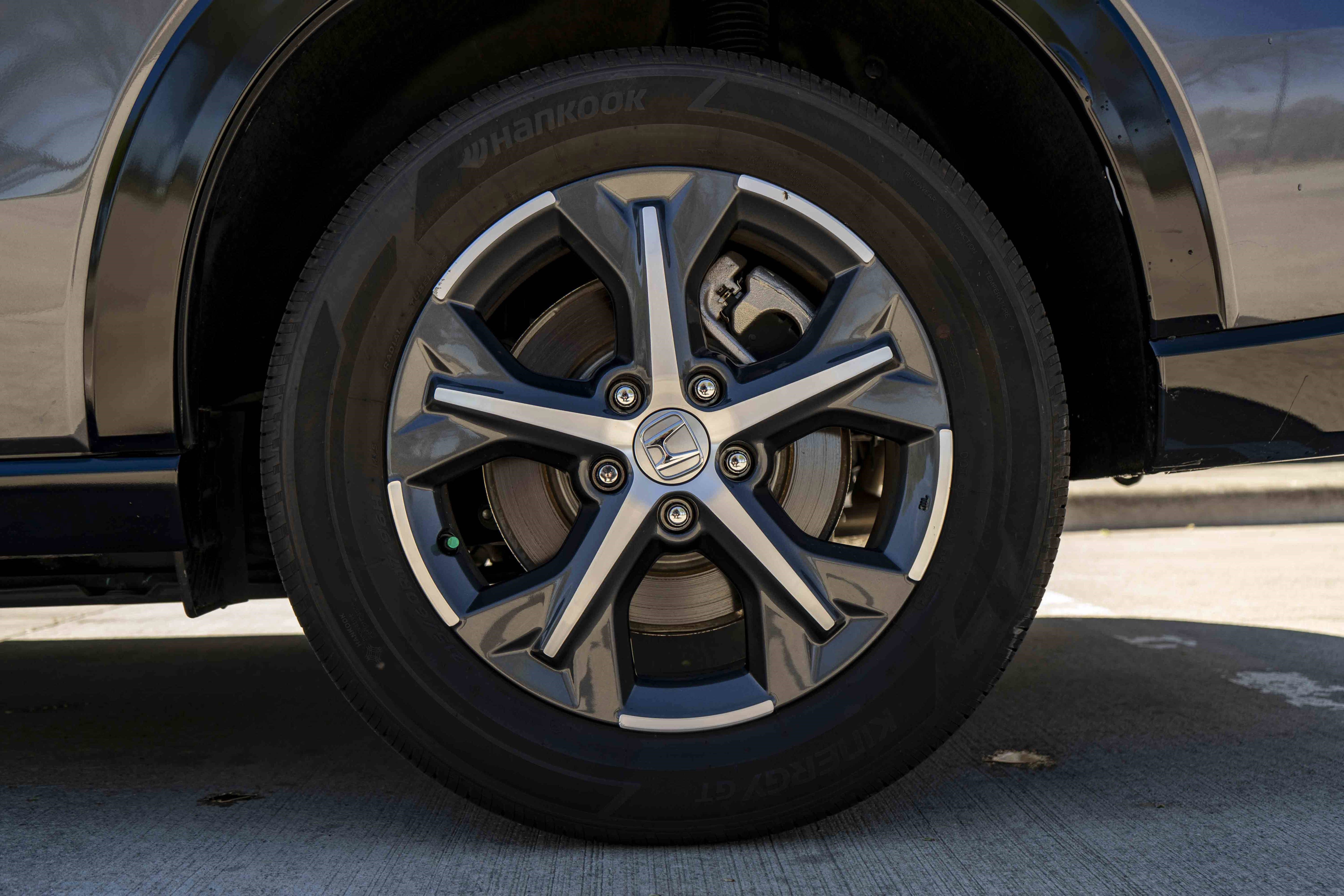 Used 2025 Honda HR-V EX-L image 15