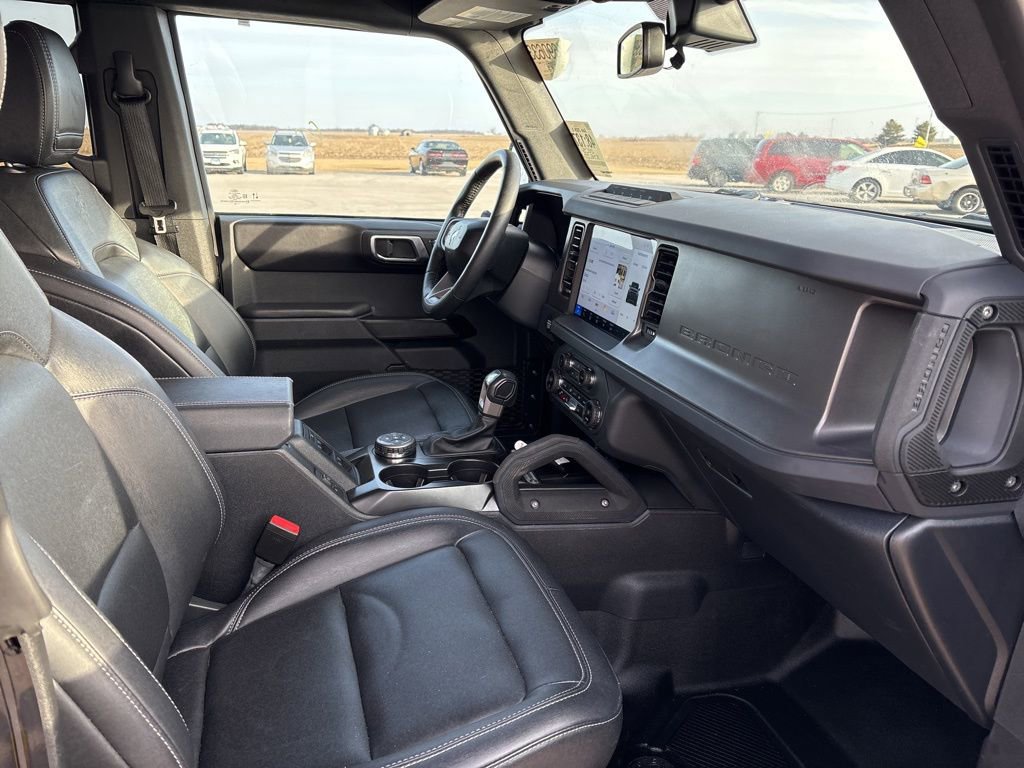 Used 2025 Ford Bronco Badlands image 19