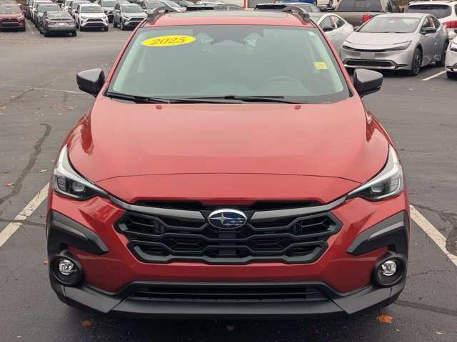 Used 2025 Subaru Crosstrek 2.5i Limited w/ Popular Package #3A image 2