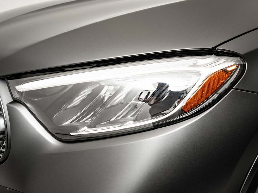 New 2026 Mercedes-Benz GLC 300 4MATIC image 15