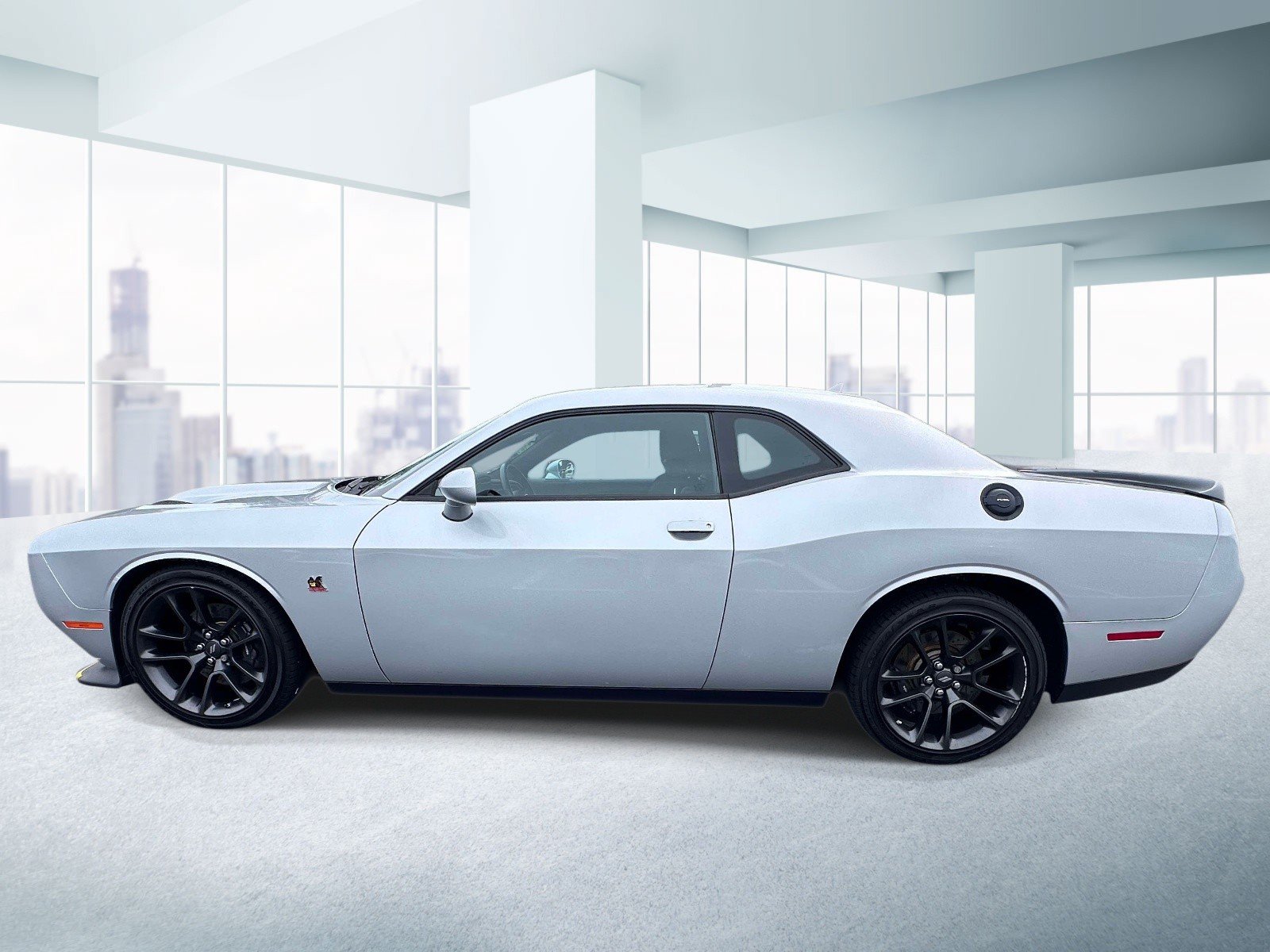 Used 2021 Dodge Challenger R/T Scat Pack RWD image 2