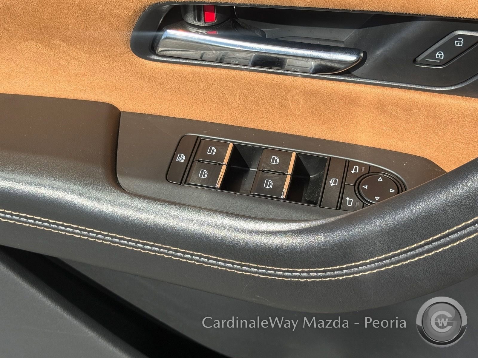 Certified 2025 MAZDA CX-70 3.3 Turbo S w/ Premium Plus image 27