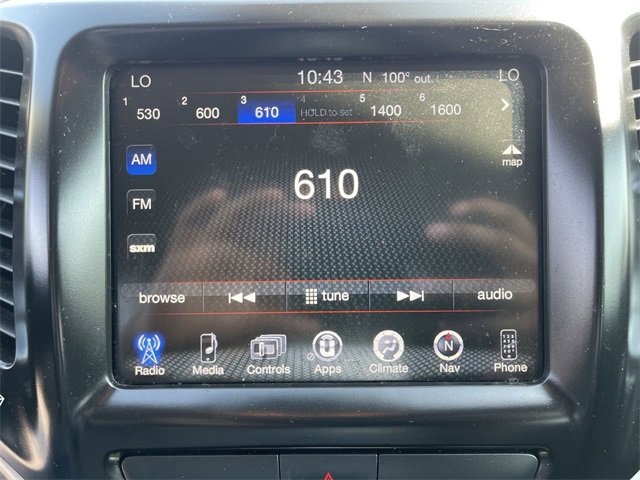 Used 2018 Jeep Cherokee Latitude Plus w/ Comfort/Convenience Group image 16