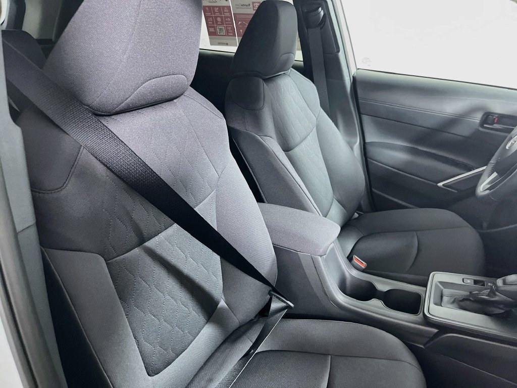 New 2026 Toyota Corolla Cross LE FWD image 29