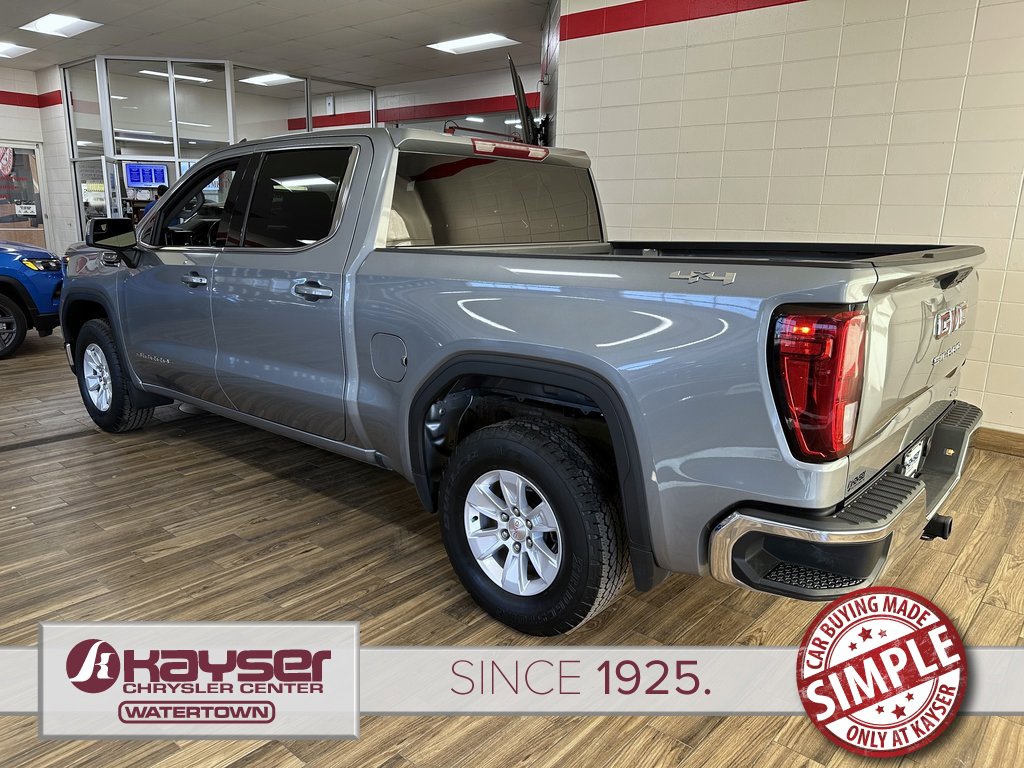 Used 2023 GMC Sierra 1500 SLE image 3
