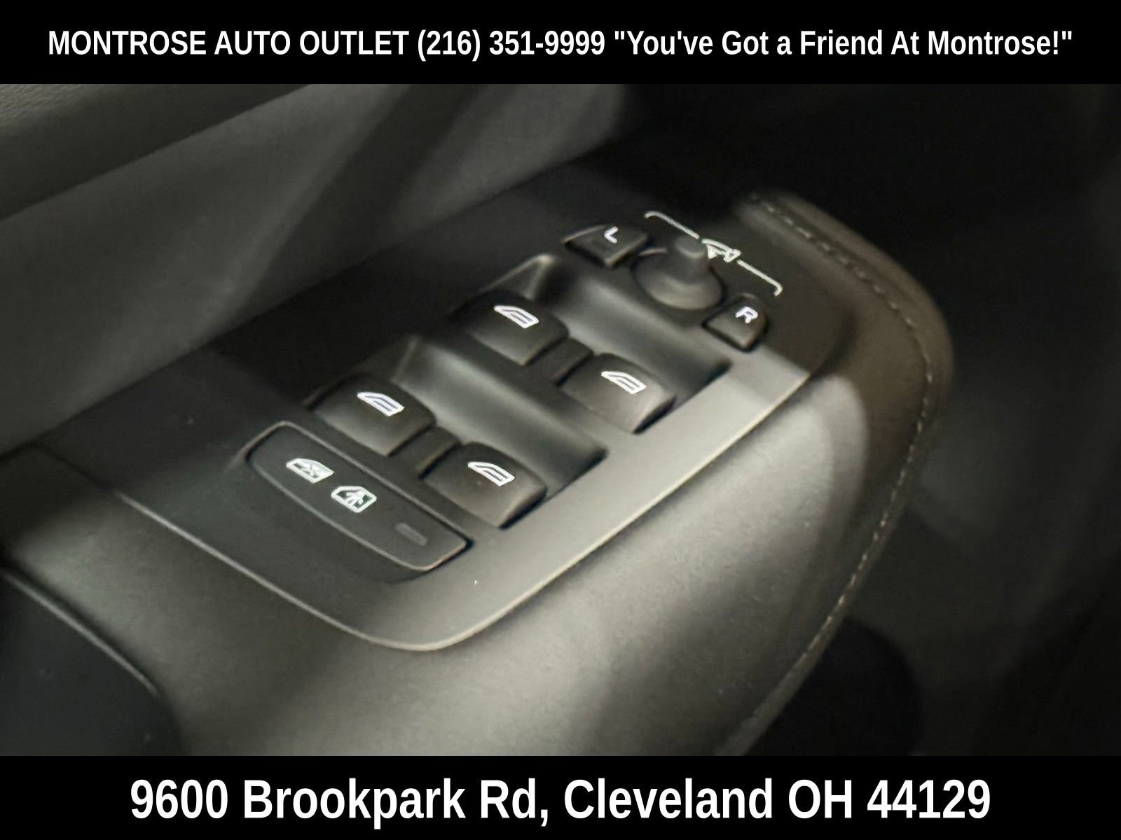 New 2026 Volvo XC60 B5 Ultra w/ Protection Package Premier image 32