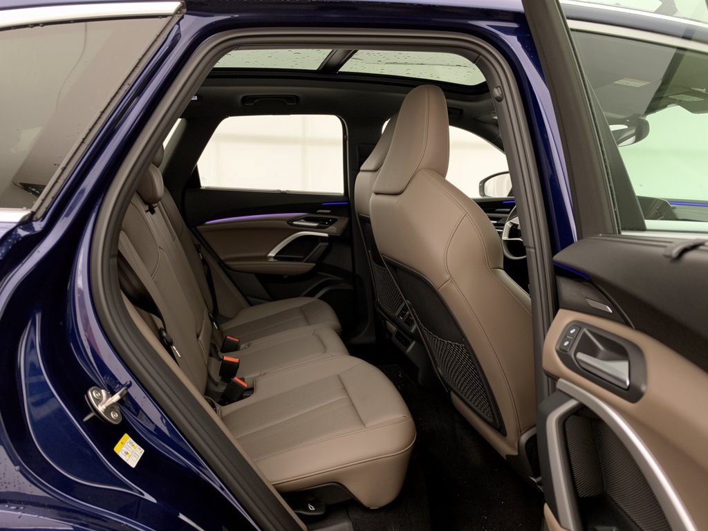 Certified 2025 Audi Q5 Premium AWD/4WD image 29