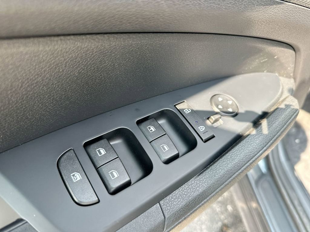 Used 2024 Kia Sportage LX image 31