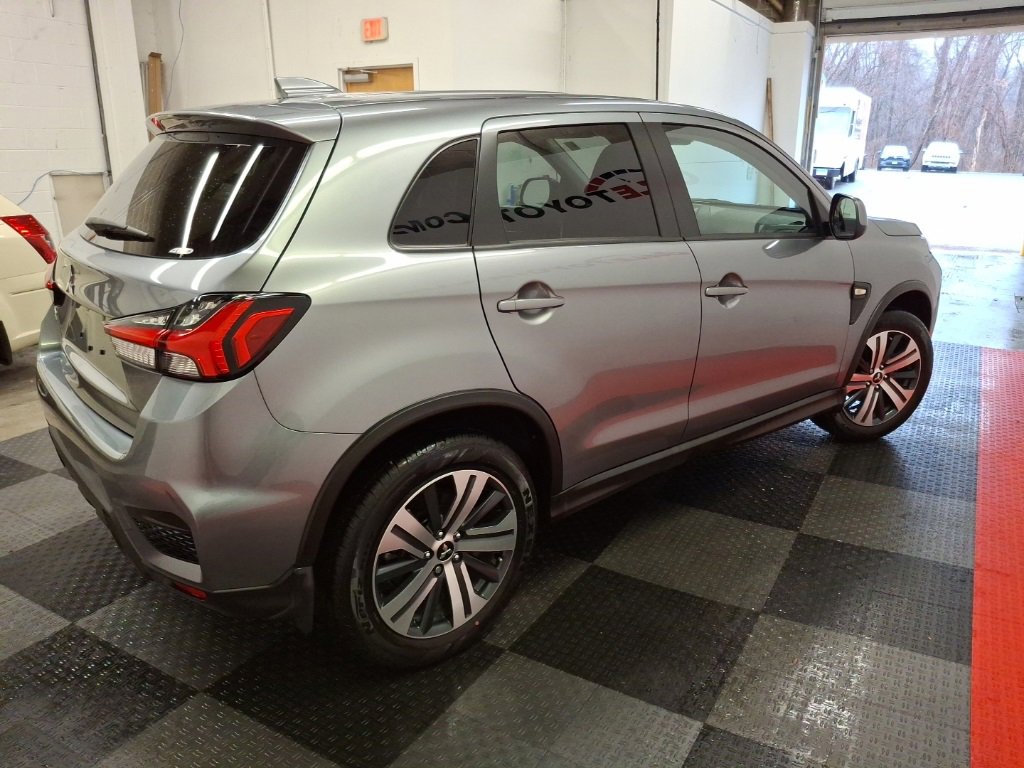 Used 2024 Mitsubishi Outlander Sport ES image 9
