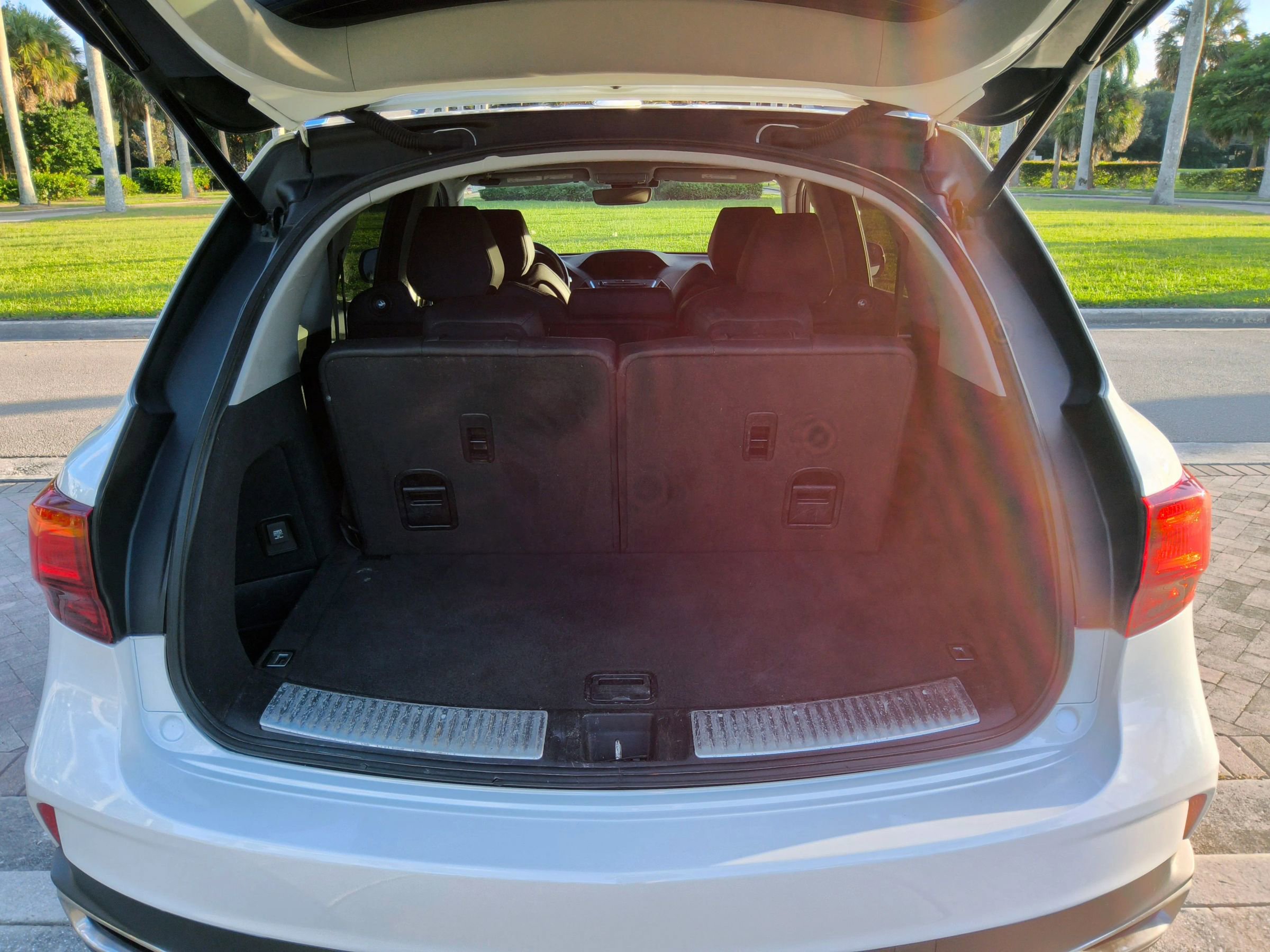 Used 2020 Acura MDX SH-AWD image 52