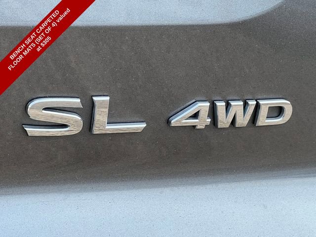 Used 2025 Nissan Pathfinder SL video 2