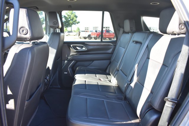 Used 2024 Chevrolet Tahoe LT RWD image 14