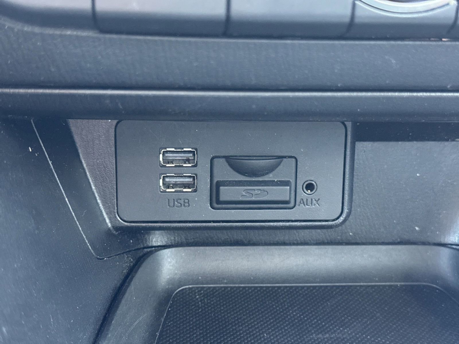 Used 2018 MAZDA MAZDA3 Touring image 30