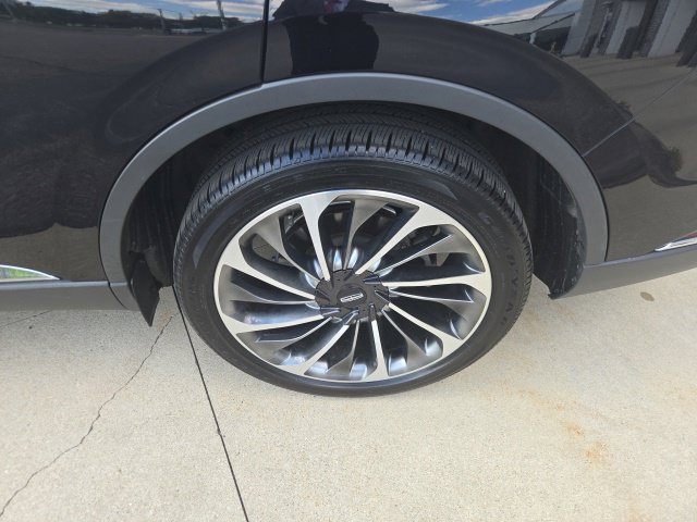Certified 2021 Lincoln Aviator Reserve w/ Equipment Group 201A AWD/4WD image 13
