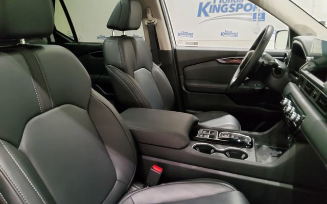 Used 2025 Honda Pilot Touring image 21