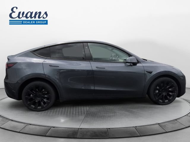 Used 2023 Tesla Model Y Long Range AWD/4WD image 9