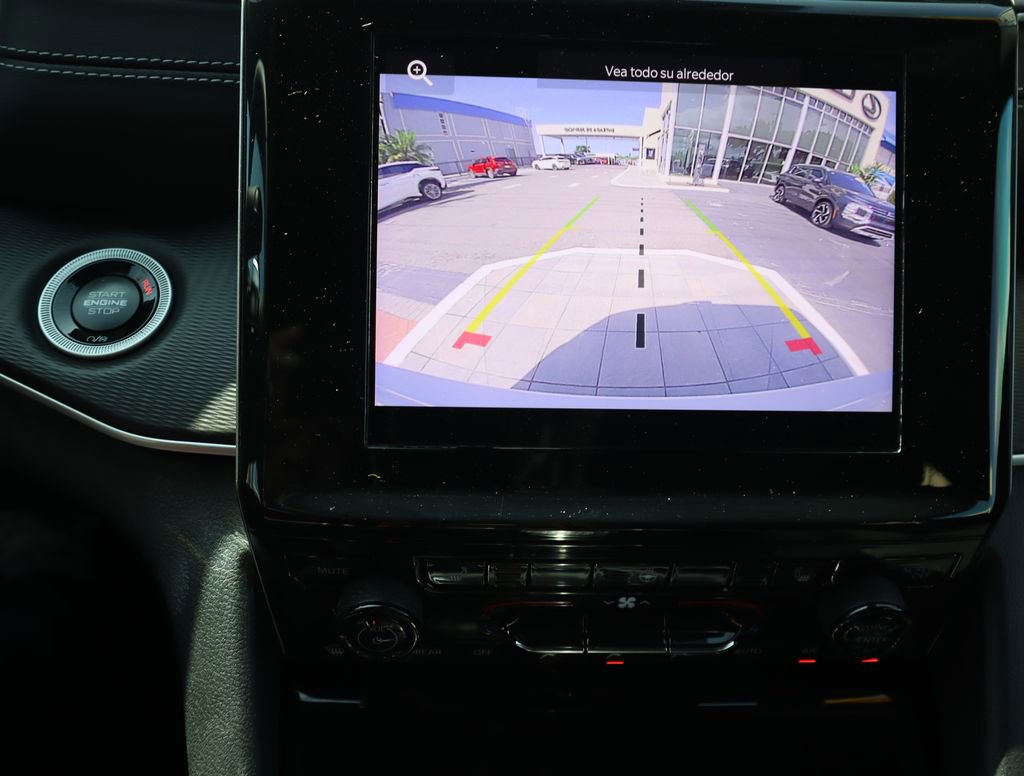 Used 2024 Jeep Grand Cherokee Altitude RWD image 26