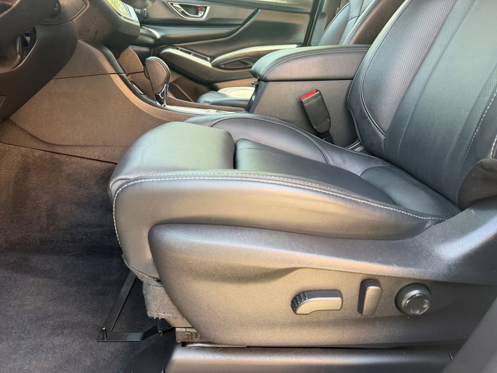 Used 2023 Subaru Ascent Limited AWD/4WD image 11